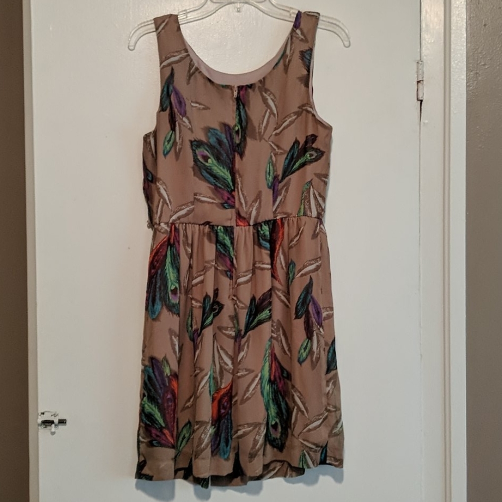 Teeze Me Colored Feather Dress. Size 11 - Picture 4 of 4